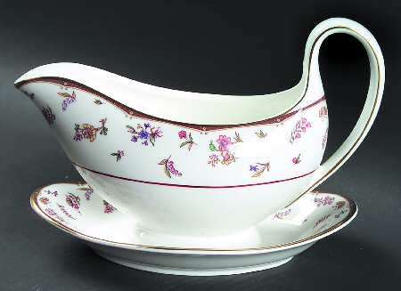Rouen (Gold Trim) Gravy Boat with Attached Underplate