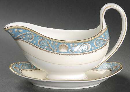 Runnymede Turquoise (Brown Shells, Floral Center) Gravy Boat with Attached Underplate