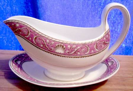 Runnymede Pink Gravy Boat with Attached Underplate