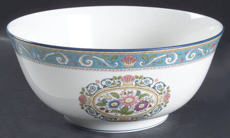 Runnymede Turquoise (Pink Shells, Floral Center) 9" Salad Serving Bowl