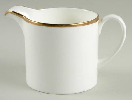 Saturn Creamer