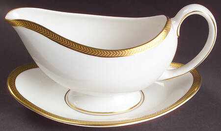 Senator Gravy Boat & Underplate