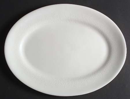Silver Ermine (R4452, Contour Shape) 15" Oval Serving Platter