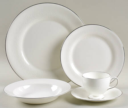 Silver Ermine (R4452, Traditional Shape) 5 Piece Place Setting