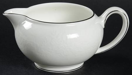 Silver Ermine (R4452, Traditional Shape) 146 Shape Creamer