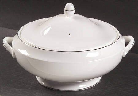 Signet Platinum Round Covered Vegetable by Wedgwood