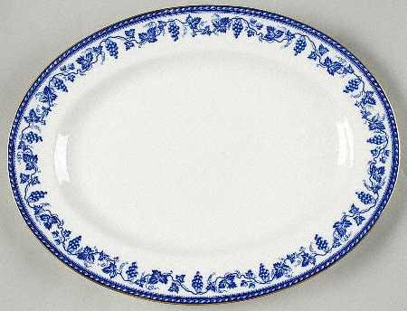 The Sofia 15" Oval Serving Platter