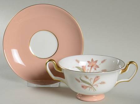 Southold Footed Cream Soup Bowl & Saucer Set