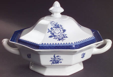 Springfield Octagonal Covered Vegetable