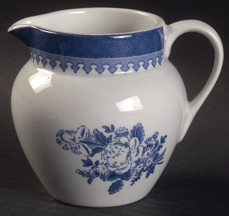 Springfield Creamer