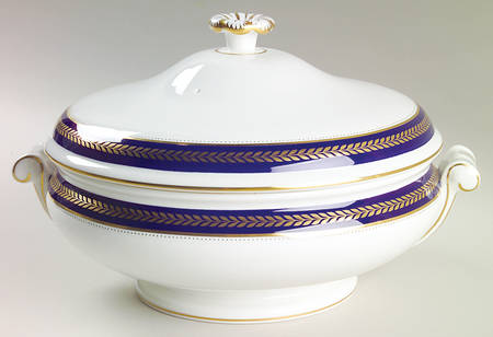 Stanton Round Covered Vegetable