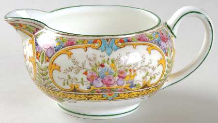 St Austell 146 Shape Mini Creamer