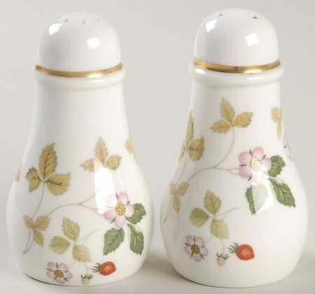 Strawberry Hill Salt & Pepper Set
