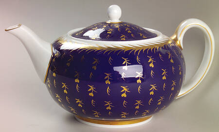 St. James Teapot & Lid