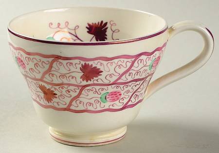 Strawberry Lustre Footed Cup