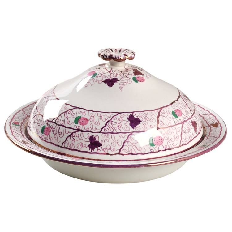 Strawberry Lustre Muffin Dish & Lid