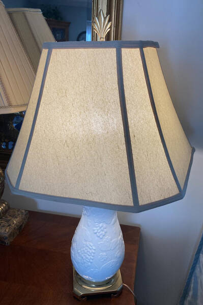 Strawberry & Vine (Bone Or Earthenware) 26" Electric Lamp & Shade