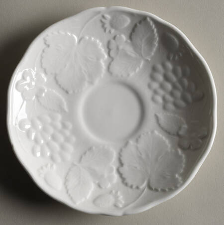 Strawberry & Vine (Bone Or Earthenware) Saucer for Flat Cup