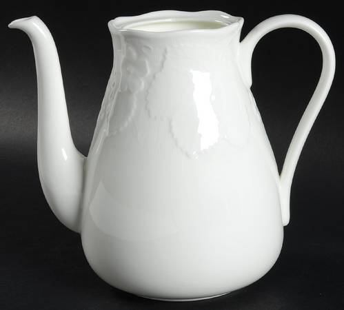 Strawberry & Vine (Bone Or Earthenware) Coffee Pot No Lid