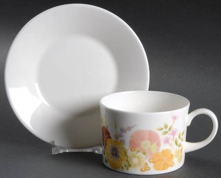 Summer Bouquet Flat Cup & Saucer Set