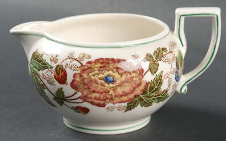 Surrey Rust Creamer