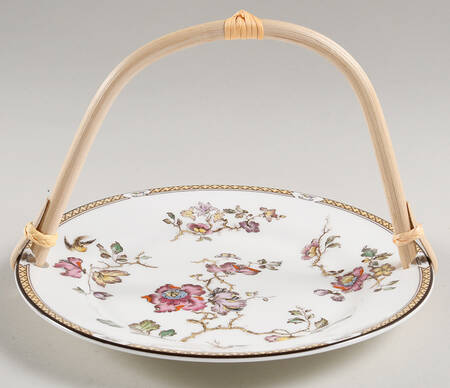 Swallow (Yellow Brown Trim) 5 3/8"-5 5/8" Bamboo Handled Serving Plate  HC