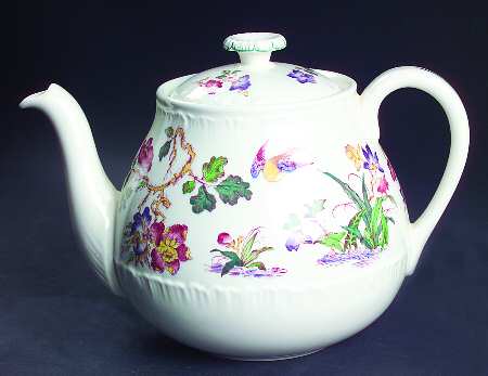 Swallow (No Trim) Teapot & Lid