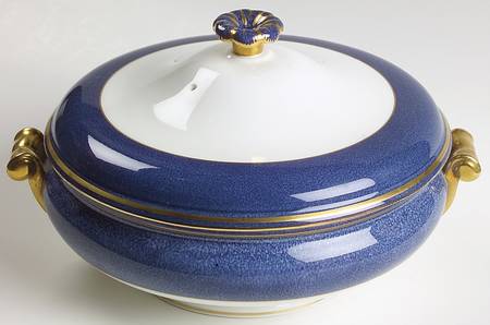 Swinburne Blue Round Covered Vegetable