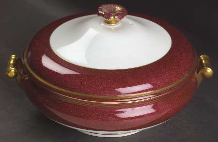 Swinburne Ruby Round Covered Vegetable