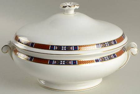 Tapestry Round Covered Vegetable