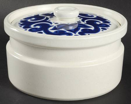 Toledo 1.5 Qt Round Covered Casserole