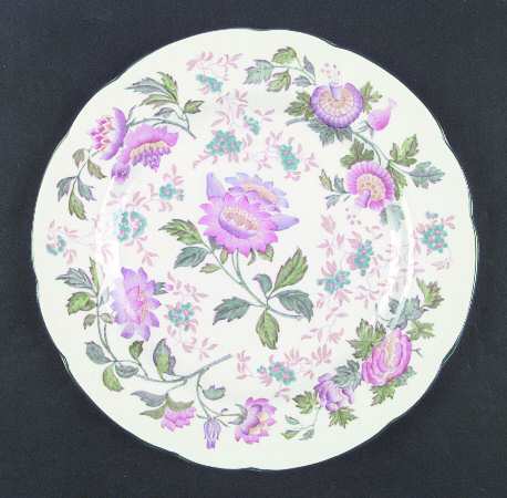 Tonquin Ivory Multicolor (Scalloped) by Wedgwood