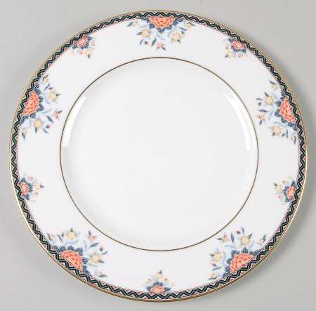 Touraine Luncheon Plate