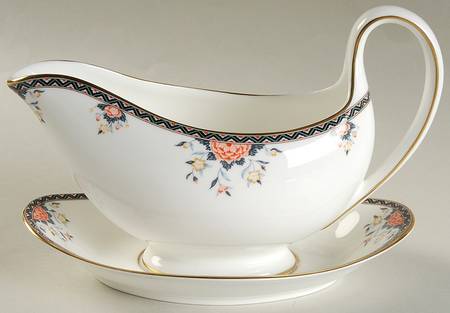 Touraine Gravy Boat & Underplate
