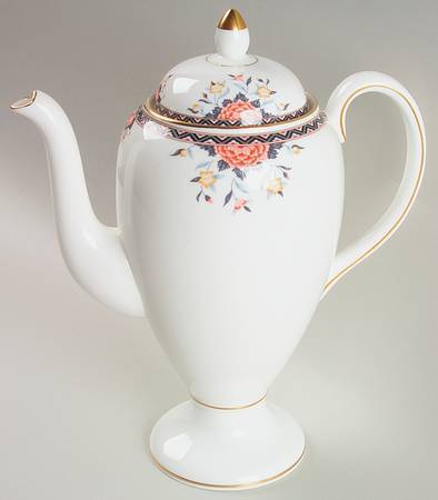 Touraine Coffee Pot & Lid