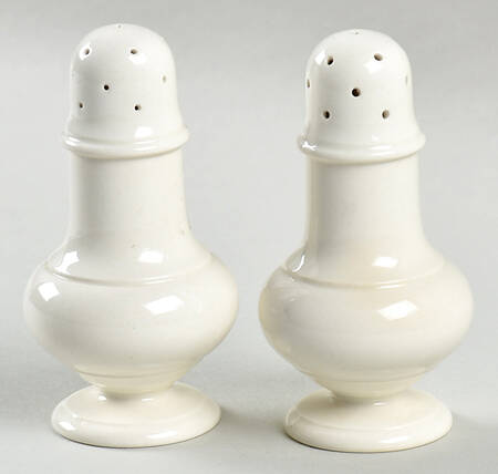Traditional (Plain) Salt & Pepper Set