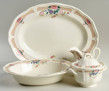 Trellis Flower 5 Piece Hostess Set