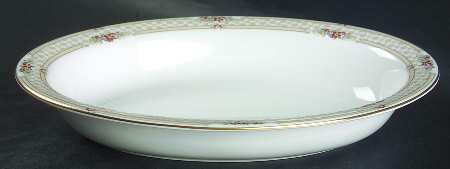 Turnberry 10" Oval Vegetable Bowl
