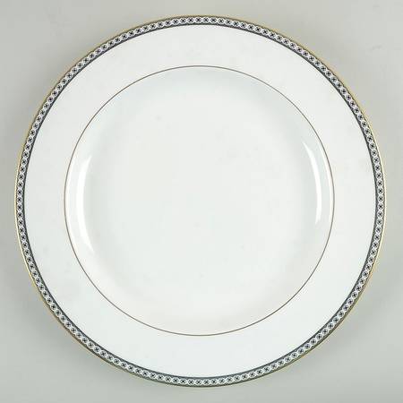 Ulander Black 13" Chop Plate (Round Platter)