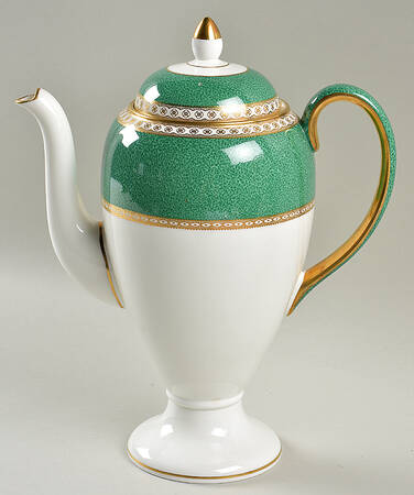 Ulander Powder Green Coffee Pot & Lid