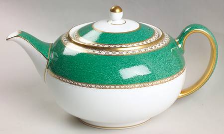 Ulander Powder Green Teapot & Lid
