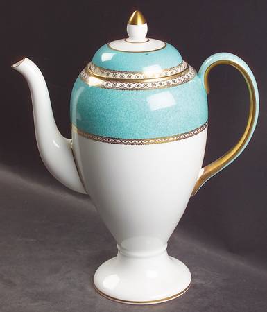 Ulander Powder Turquoise Coffee Pot & Lid