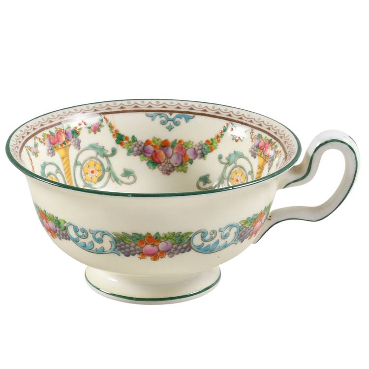 Ventnor (Ivory Background) Footed Cup