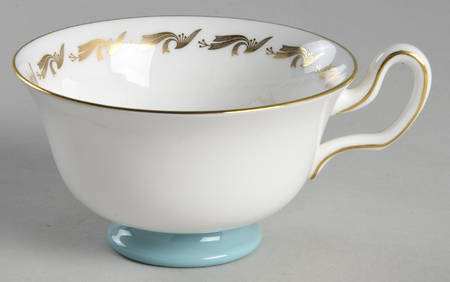 Venus Gold Design Footed Cup