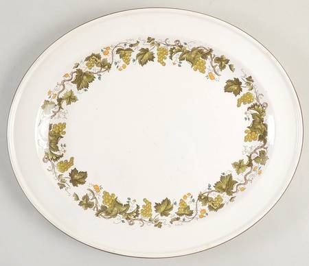 Vine (Croft) 11" Oval Serving Platter