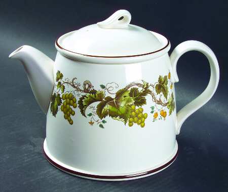 Vine (Croft) Teapot & Lid