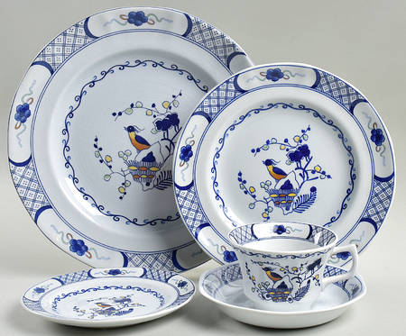 Volendam 5 Piece Place Setting