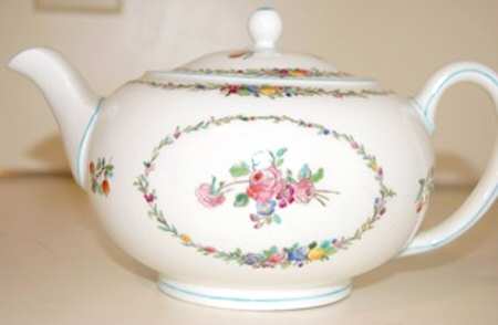 W300 Teapot & Lid