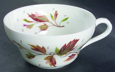Wakefield (Bone, Coupe) Flat Cup