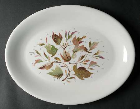 Wakefield (Bone, Coupe) 15" Oval Serving Platter